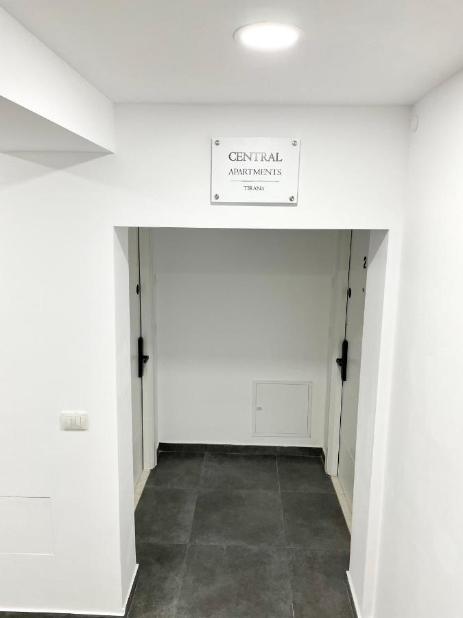 Central Studio Apartment 1, Tirana Extérieur photo