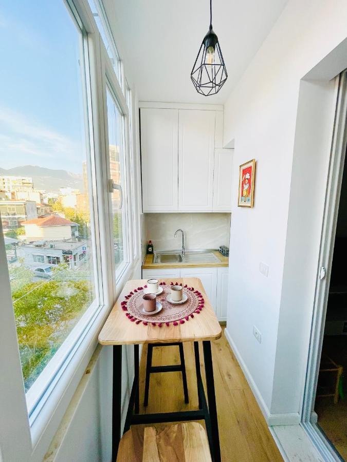 Central Studio Apartment 1, Tirana Extérieur photo
