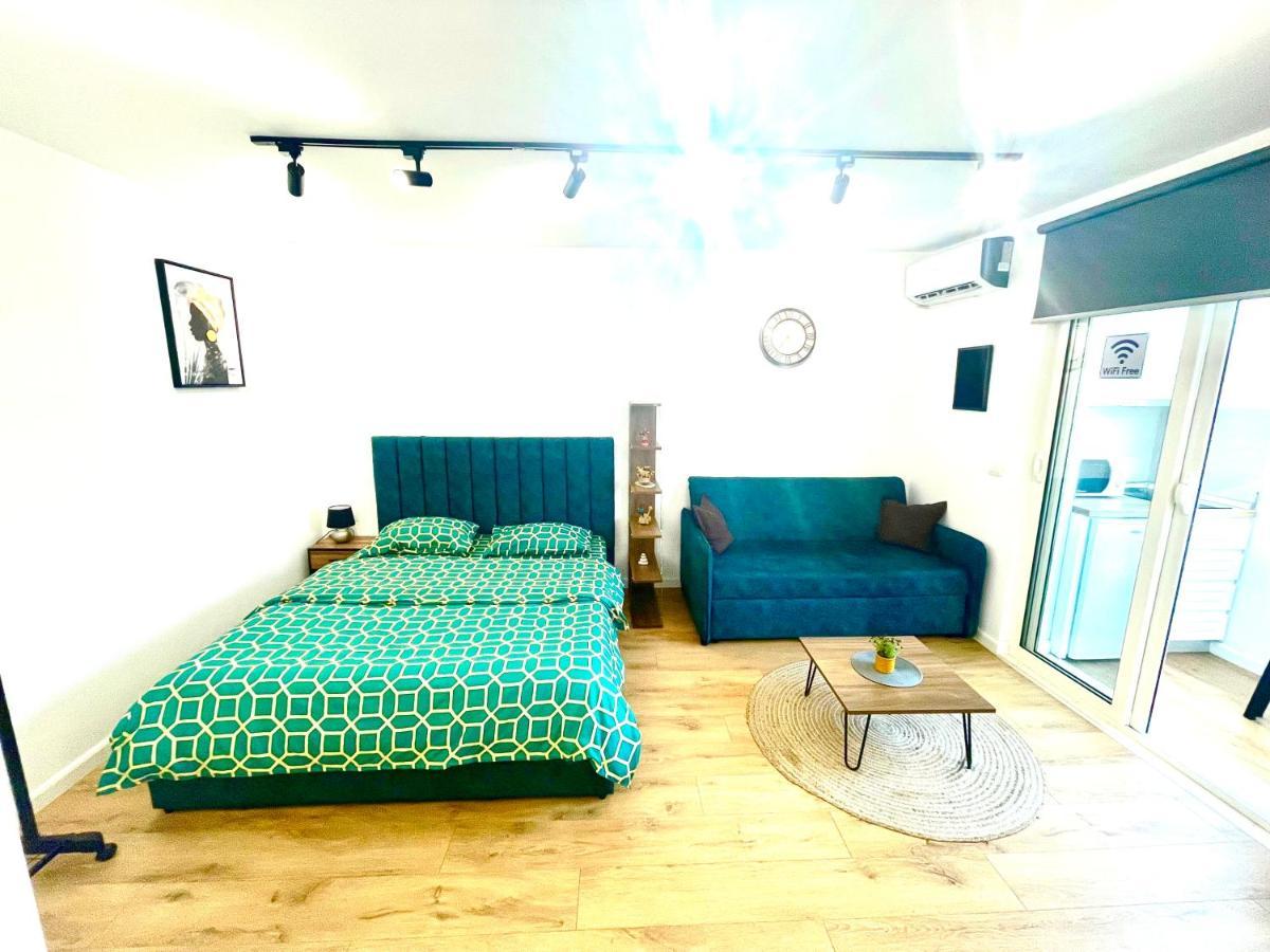 Central Studio Apartment 1, Tirana Extérieur photo