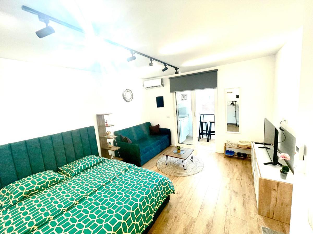 Central Studio Apartment 1, Tirana Extérieur photo